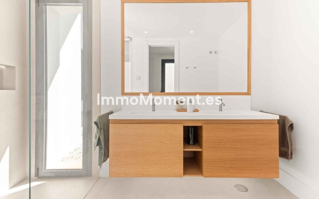 Resale - Villa - Marbella - San Pedro de Alcántara