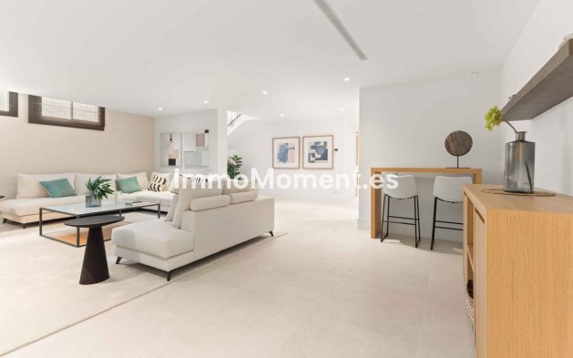 Resale - Villa - Marbella - San Pedro de Alcántara