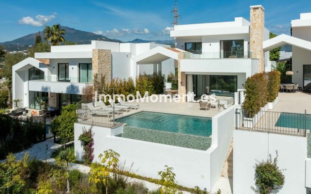 Resale - Villa - Marbella - San Pedro de Alcántara