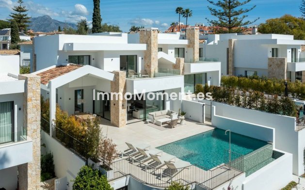 Resale - Villa - Marbella - San Pedro de Alcántara