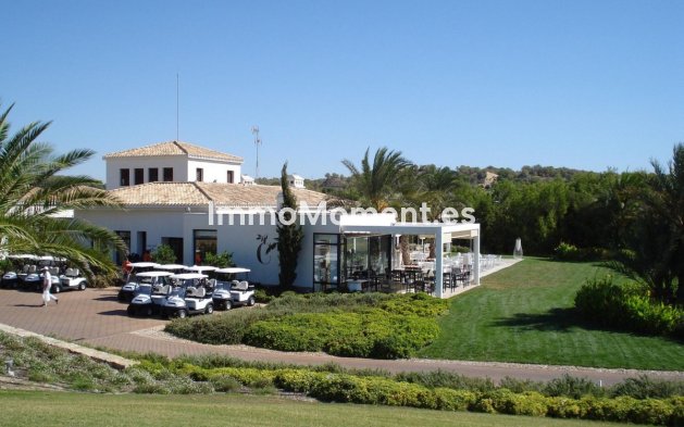 Wiederverkauf - Villa - Orihuela - Las Colinas Golf