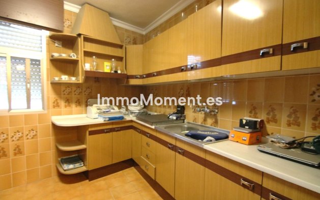 Reventa - Apartamento - Interior  - Guaro
