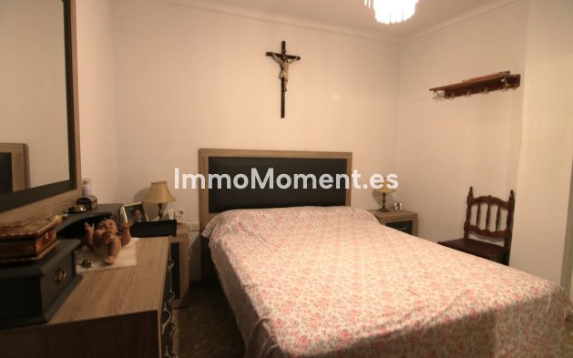 Reventa - Apartamento - Interior  - Guaro