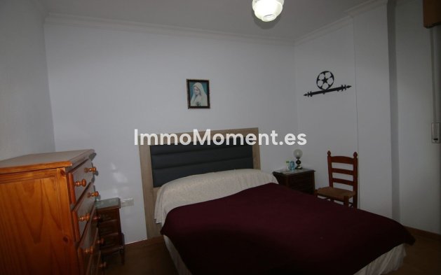 Reventa - Apartamento - Interior  - Guaro