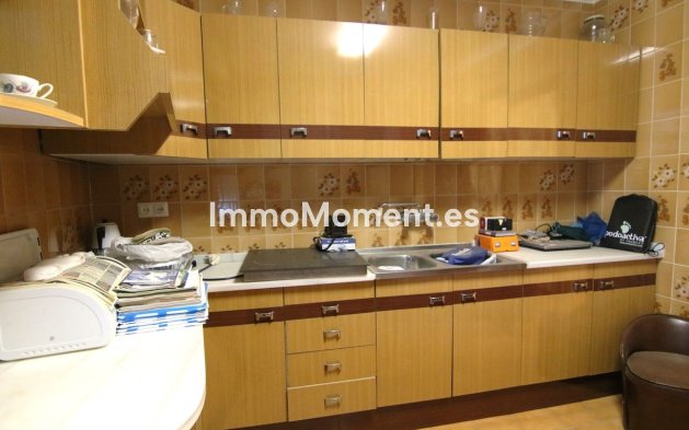 Reventa - Apartamento - Interior  - Guaro