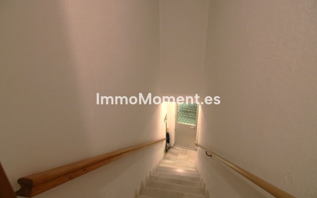 Reventa - Apartamento - Interior  - Guaro