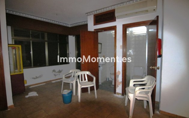Reventa - Apartamento - Interior  - Guaro