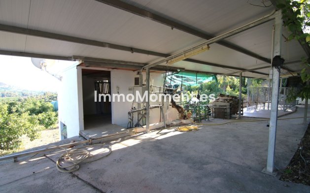 Wiederverkauf - Villa -   Inländisch - Alora