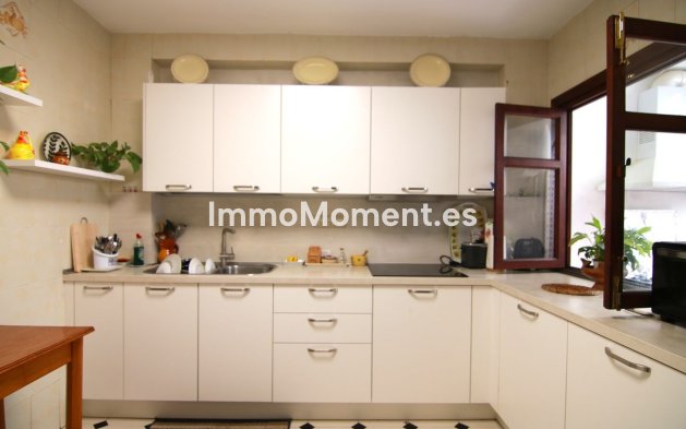 Revente - Maison mitoyenne - Intérieur                       - Coín