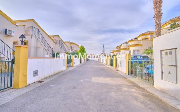 Resale - Villa - Los Montesinos - Los Montesinos Centro