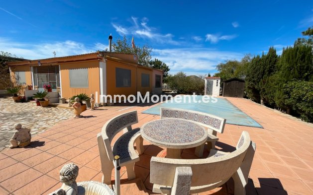 Resale - Villa - Guardamar del Segura - Guardamar del Segura Centro