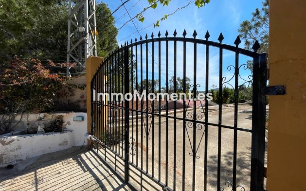 Resale - Villa - Guardamar del Segura - Guardamar del Segura Centro