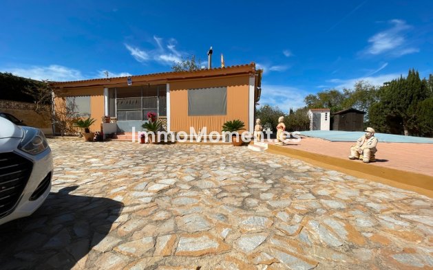 Resale - Villa - Guardamar del Segura - Guardamar del Segura Centro