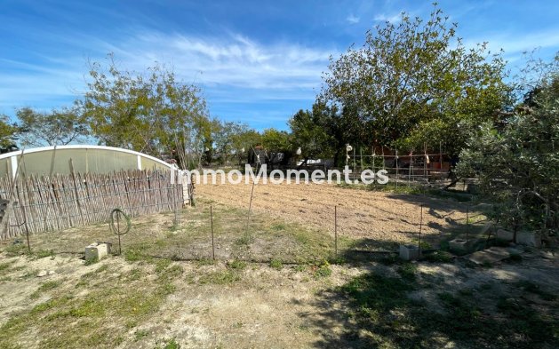 Resale - Villa - Guardamar del Segura - Guardamar del Segura Centro