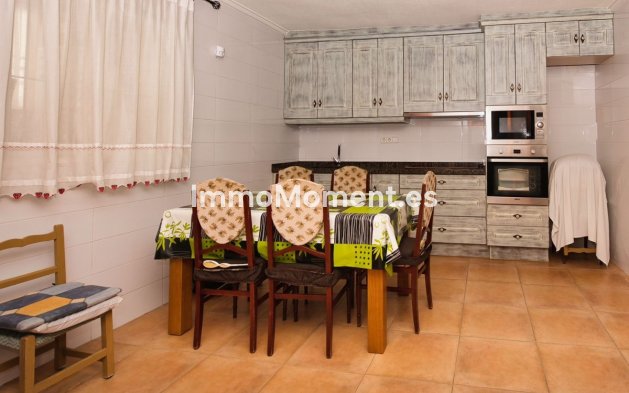 Bestaande woning - Villa - Benijofar