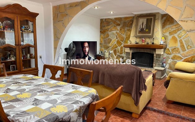 Bestaande woning - Villa - Crevillente - Crevillente - Crevillent Centro