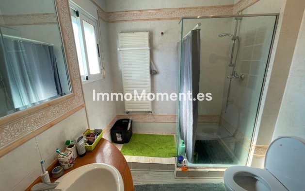 Resale - Villa - Guardamar del Segura - Guardamar del Segura Centro