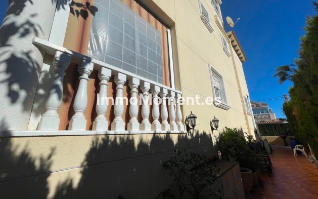 Resale - Villa - Guardamar del Segura - Guardamar del Segura Centro