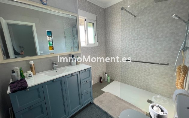 Resale - Villa - Guardamar del Segura - Guardamar del Segura Centro