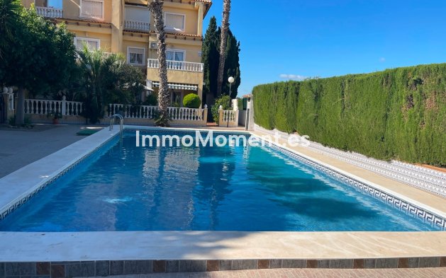 Resale - Villa - Guardamar del Segura - Guardamar del Segura Centro