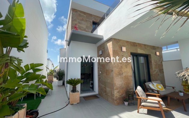 Resale - Villa - Benijofar