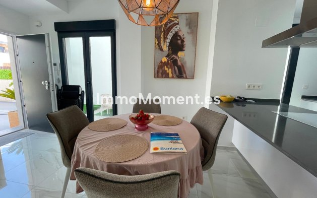 Resale - Villa - Benijofar