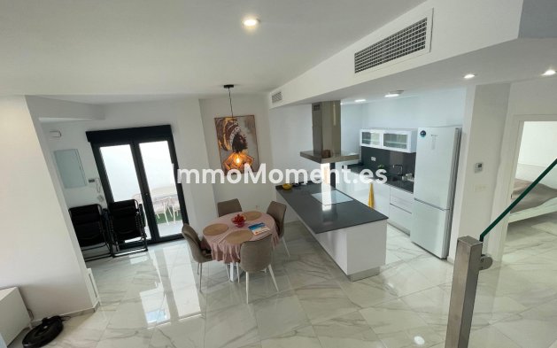 Resale - Villa - Benijofar