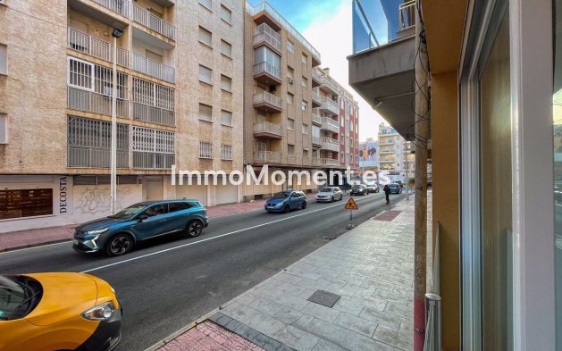 Wiederverkauf - Wohnung - Torrevieja - Torrevieja Centro
