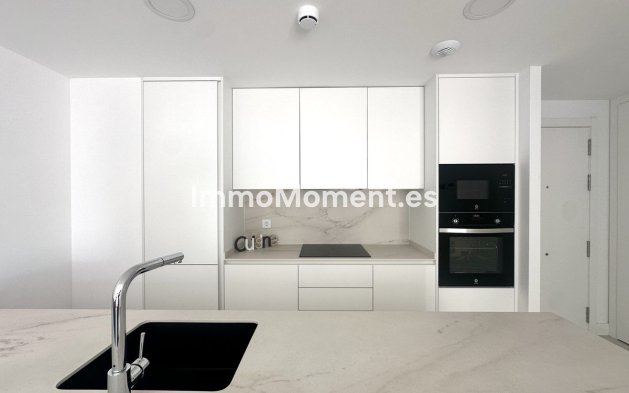 Resale - Apartment - Fuengirola - Fuengirola Centro