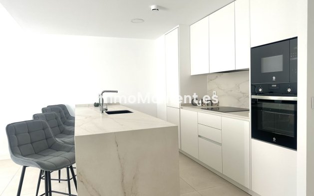 Resale - Apartment - Fuengirola - Fuengirola Centro