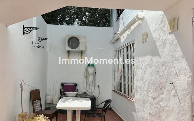 Resale - Apartment - Mijas - Calahonda