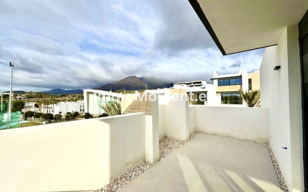 Revente - Appartement - Estepona  - Estepona Centro
