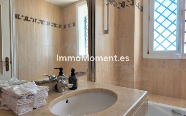 Wiederverkauf - Villa - Benalmadena - Benalmadena Centro