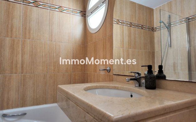 Wiederverkauf - Villa - Benalmadena - Benalmadena Centro