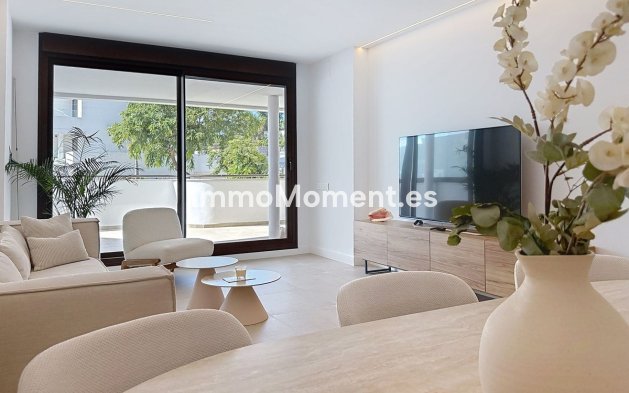 Wiederverkauf - Wohnung - Estepona  - Estepona Centro