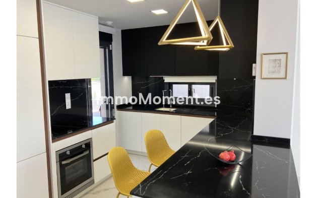 Revente - Villa - San Miguel de Salinas - San Miguel de Salinas Centro