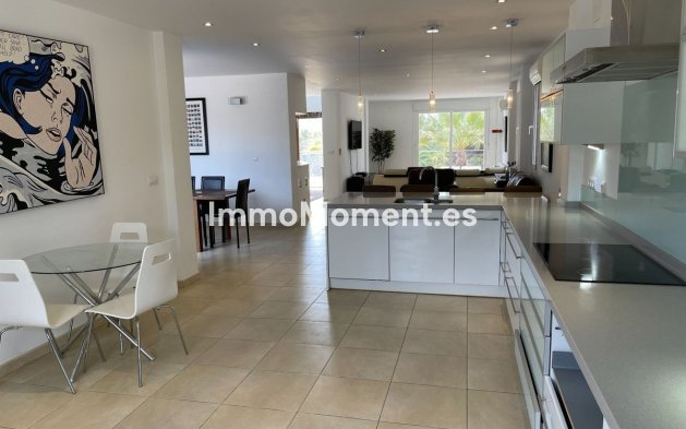 Wiederverkauf - Villa - Monforte del Cid - Monforte del Cid Centro