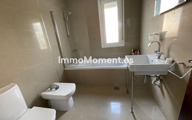 Wiederverkauf - Villa - Monforte del Cid - Monforte del Cid Centro