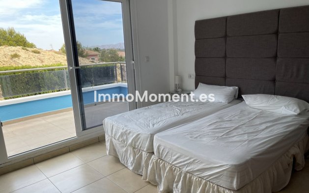 Wiederverkauf - Villa - Monforte del Cid - Monforte del Cid Centro