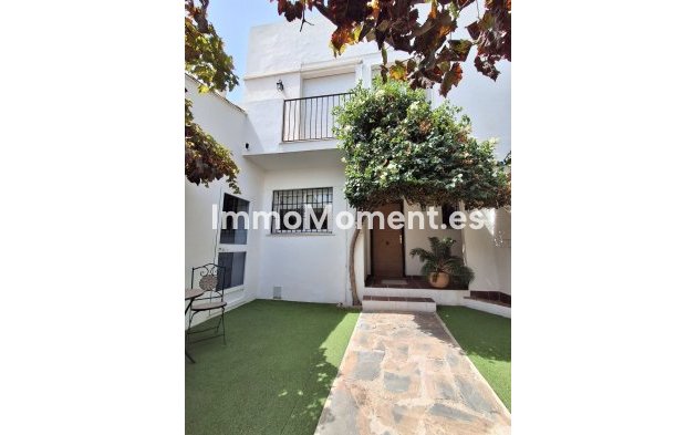 Revente - Villa - Marbella - Nueva Andalucía