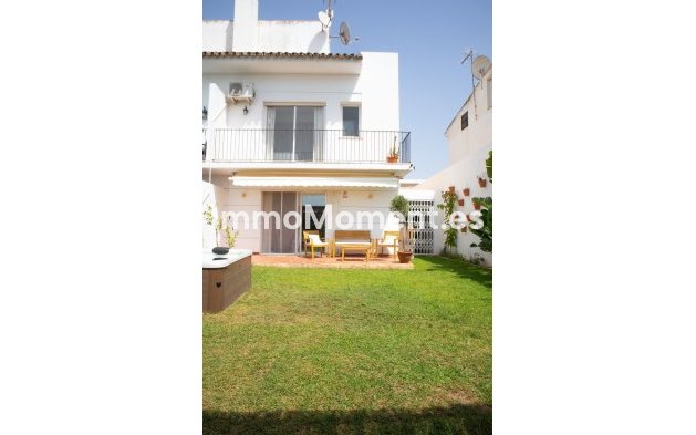 Revente - Villa - Marbella - Nueva Andalucía