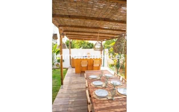 Revente - Villa - Marbella - Nueva Andalucía