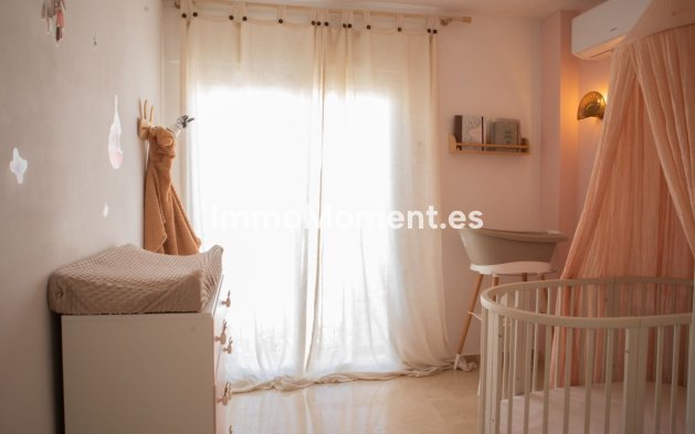 Revente - Villa - Marbella - Nueva Andalucía