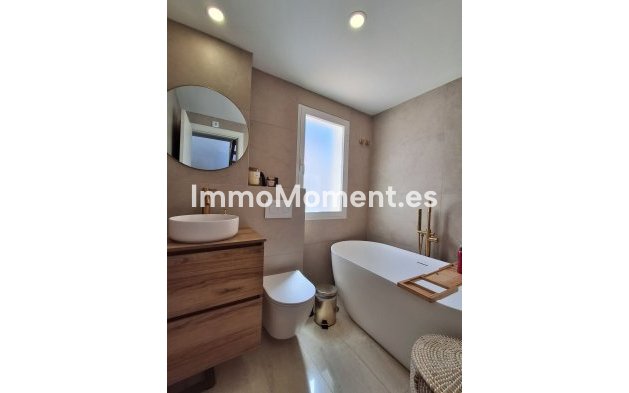 Revente - Villa - Marbella - Nueva Andalucía