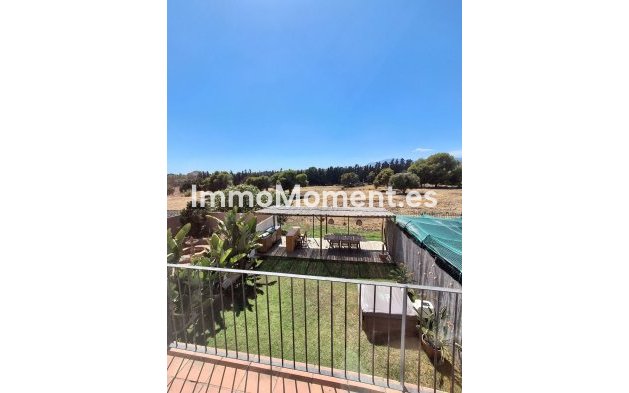 Revente - Villa - Marbella - Nueva Andalucía