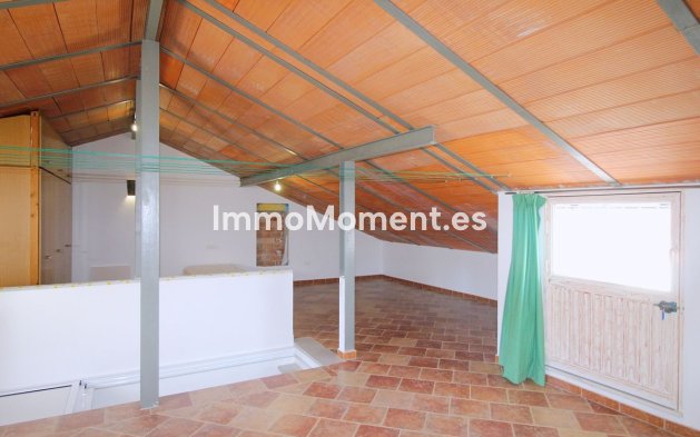 Revente - Maison de campagne - Intérieur                       - Coín