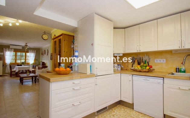 Revente - Villa - Intérieur                       - Coín