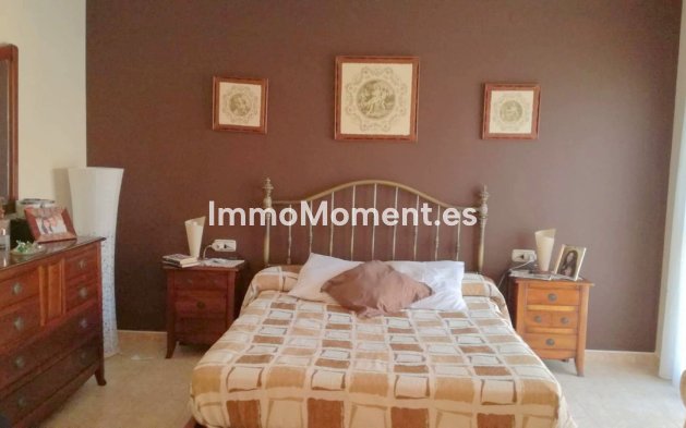 Resale - Villa - Inland  - Estacion de Cartama