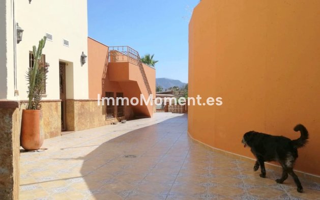 Resale - Villa - Inland  - Estacion de Cartama