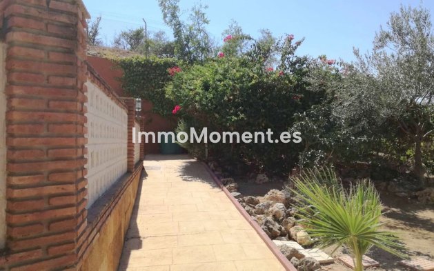 Resale - Villa - Inland  - Estacion de Cartama